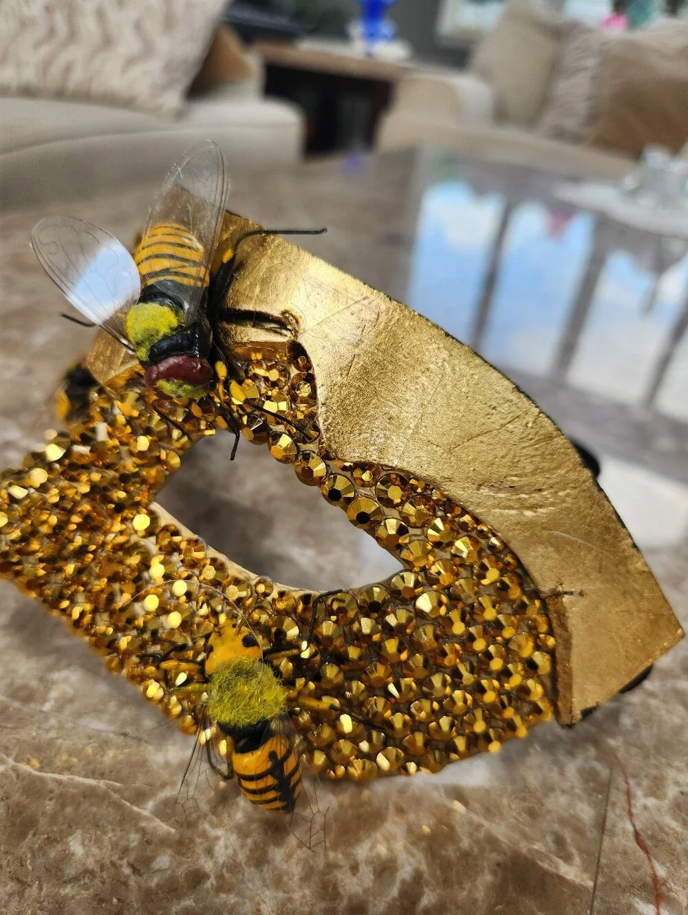 Fun Bumble Bee, Gold Trim Mask